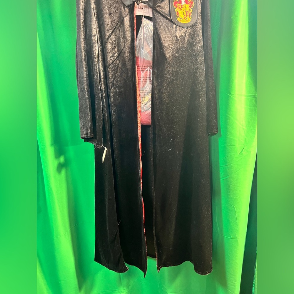 Halloween costume Harry Potter Hog Warts deluxe child’s costume - Picture 6 of 16